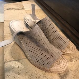 Caslon Nude espadrilles
